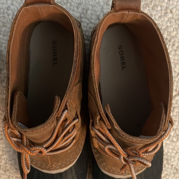 Sorel In and Out - Picture 6 of 7